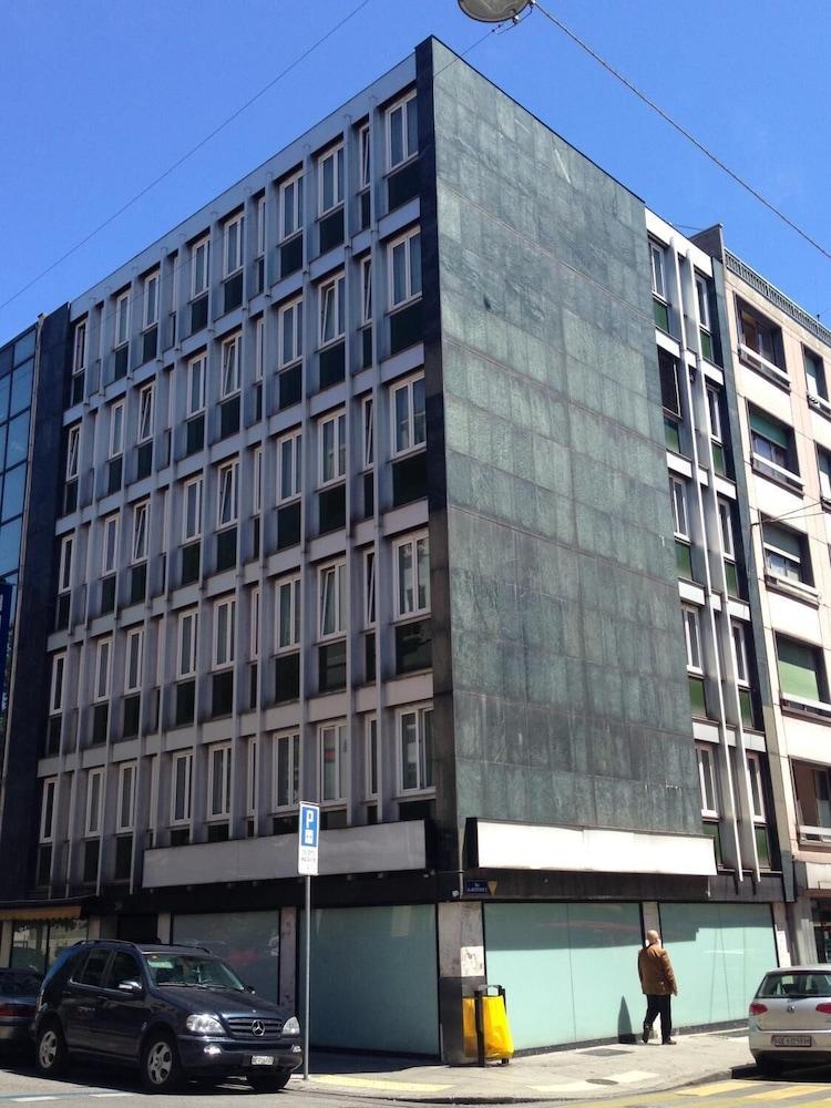 Residence Studio Geneve Centre Bagian luar foto